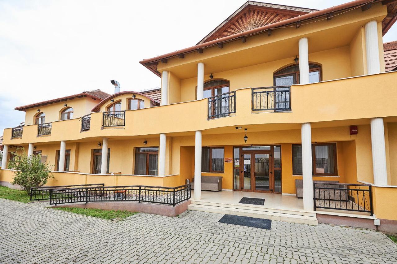 Holidays Club Resorts Hajduszoboszlo Bagian luar foto