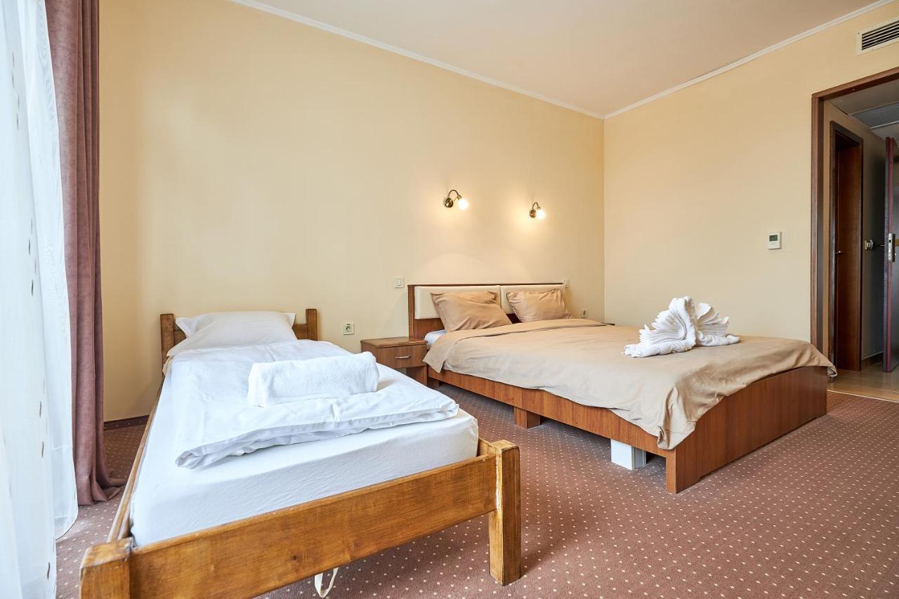 Holidays Club Resorts Hajduszoboszlo Bagian luar foto